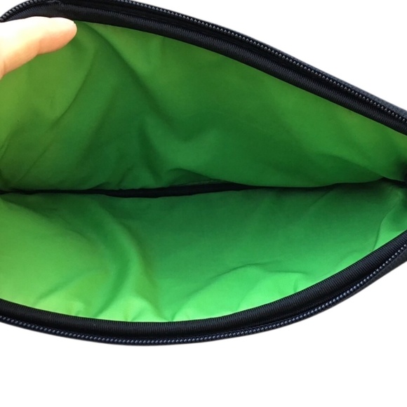 Kate Spade Tablet or Laptop Sleeve Case - Picture 5 of 9